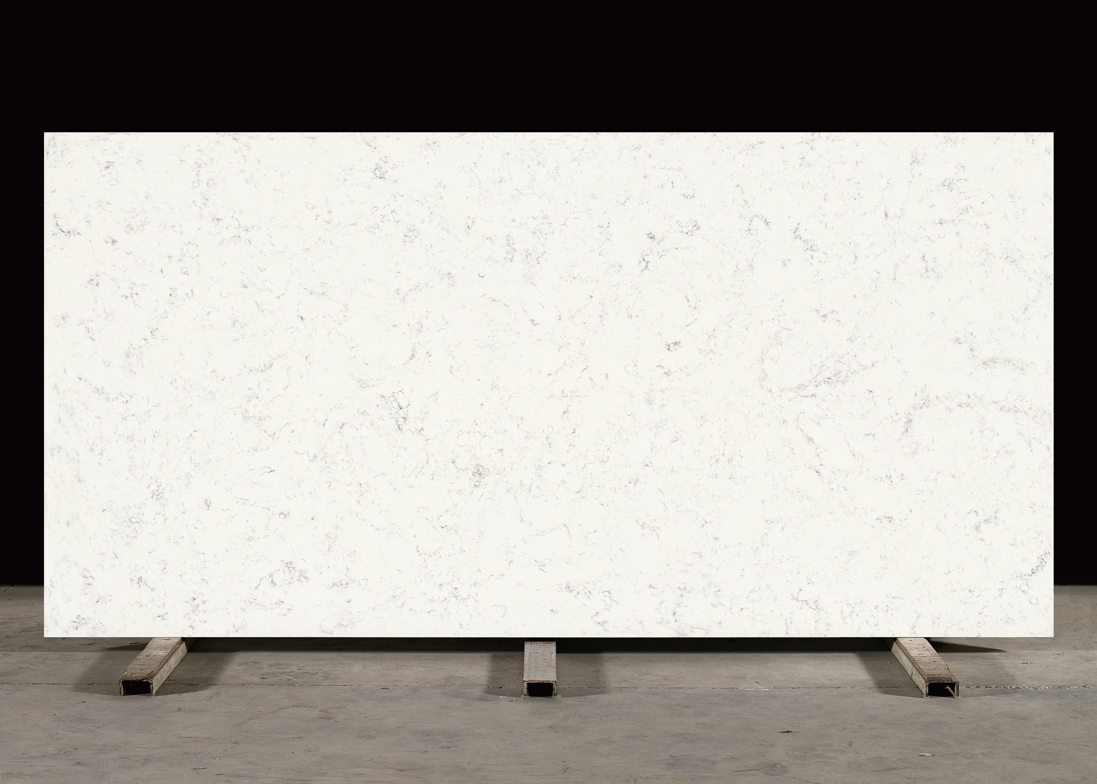 Carrara Shimmer Quartz Worktop – Elegant & Low-Maintenance