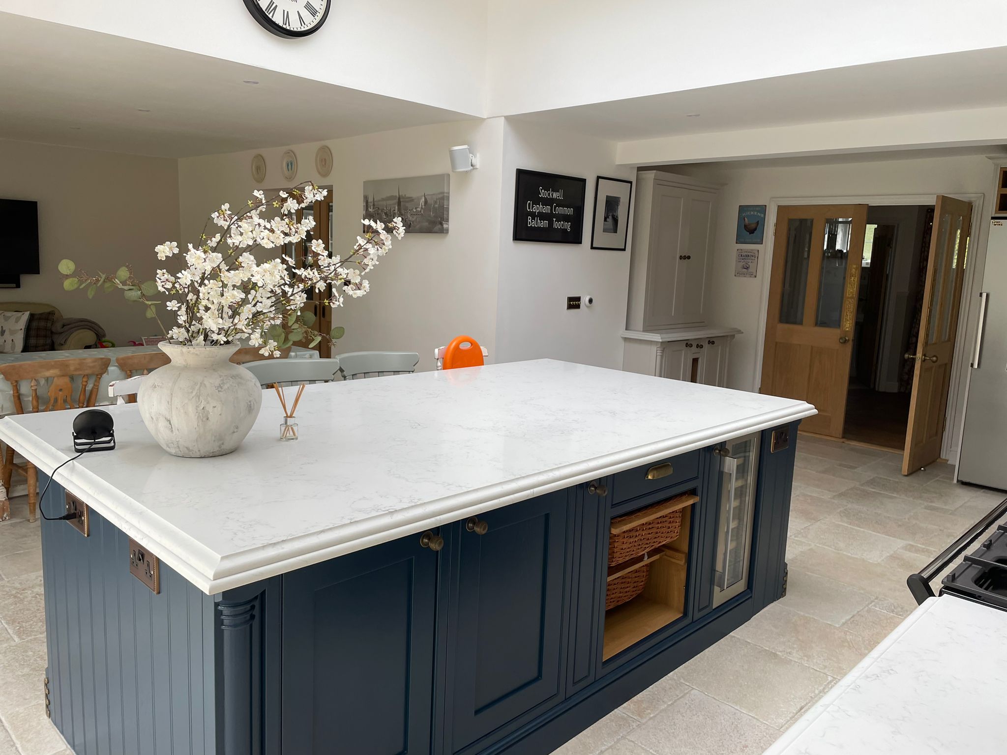 Carrara Qurzt worktops custome made